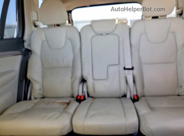 YV4A22PL4M1766708 2021 VOLVO XC90 Gray Հետևի նստատեղերի տեսք
