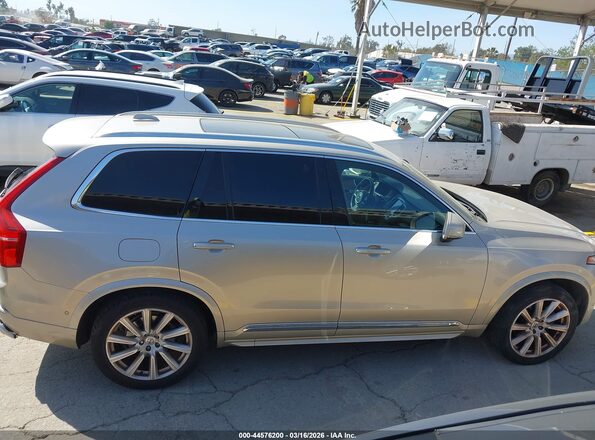 YV4A22PL5G1015220 2016 VOLVO XC90 Silver უკანა სალონის ხედი
