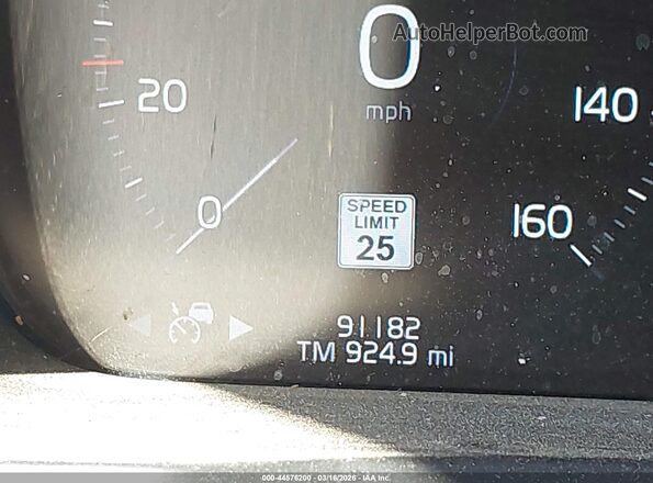 YV4A22PL5G1015220 2016 VOLVO XC90 Silver 
