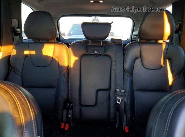 YV4A22PLXM1761299 2021 VOLVO XC90 Silver 