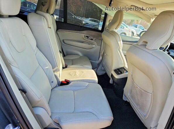 YV4A22PLXN1831885 2022 VOLVO XC90 Blue Սալոնի հետևի տեսք