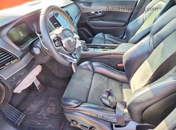 YV4A22PM6K1459997 2019 VOLVO XC90 Черный Вид салона спереди