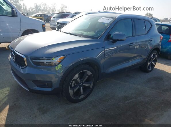 YV4AC2HK4L2245385 2020 VOLVO XC40 Gray 