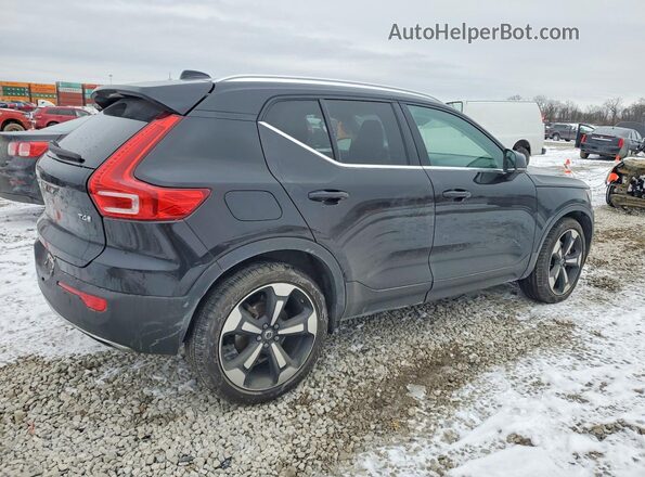 YV4AC2HL4K2057988 2019 VOLVO XC40 Black Trasero derecho