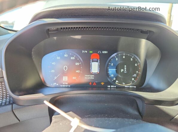 YV4AC2HM6K2057788 2019 VOLVO XC40 Серый Вид щитка приборов