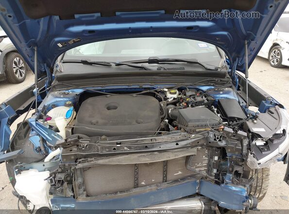 YV4AC2HM7L2324423 2020 VOLVO XC40 Blue Widok z tyłu