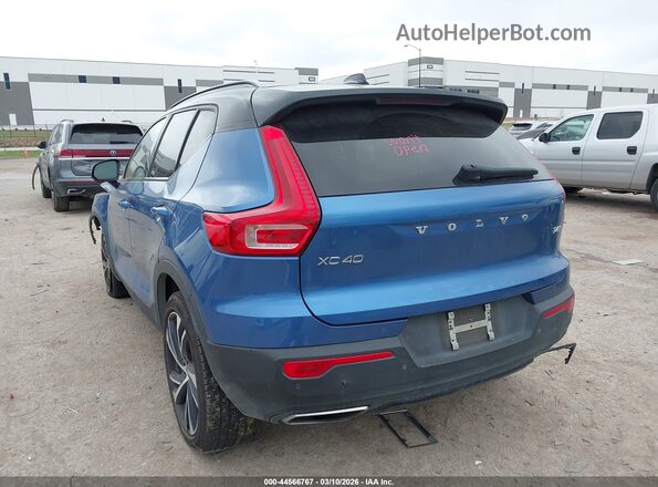 YV4AC2HM7L2324423 2020 VOLVO XC40 Blue Tył lewy