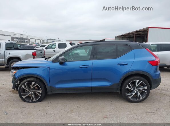 YV4AC2HM7L2324423 2020 VOLVO XC40 Blue Widok wnętrza 360 stopni