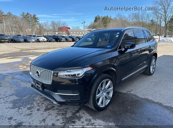 YV4BC0PLXH1180980 2017 VOLVO XC90 HYBRID Black Передня ліва чверть
