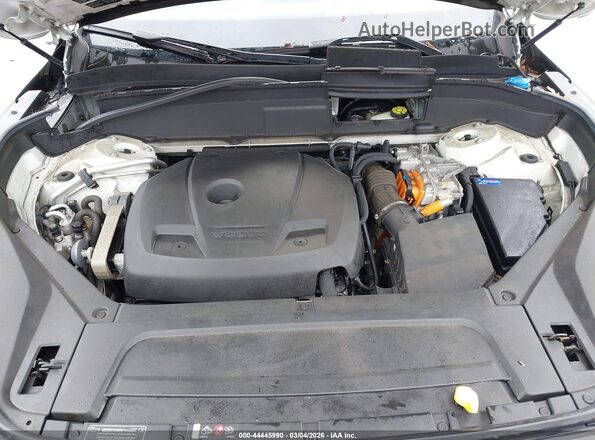 YV4BC0PM7H1111771 2017 VOLVO XC90 HYBRID White Вид ззаду