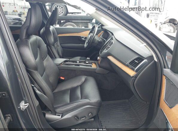 YV4BR00K4N1780020 2022 VOLVO XC90 RECHARGE PLUG-IN HYBRID Gray Вид салону спереду