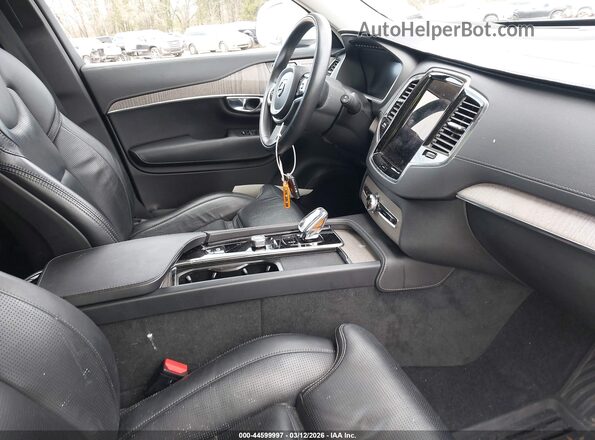 YV4BR0CL4N1803638 2022 VOLVO XC90 RECHARGE PLUG-IN HYBRID White Вид салону спереду