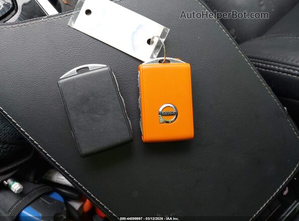 YV4BR0CL4N1803638 2022 VOLVO XC90 RECHARGE PLUG-IN HYBRID White Вид панелі приладів