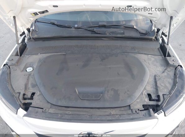 YV4ED3GM7P2032282 2023 VOLVO C40 RECHARGE PURE ELECTRIC White Widok z tyłu