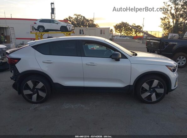 YV4ED3GM7P2032282 2023 VOLVO C40 RECHARGE PURE ELECTRIC White Widok wnętrza 360 stopni