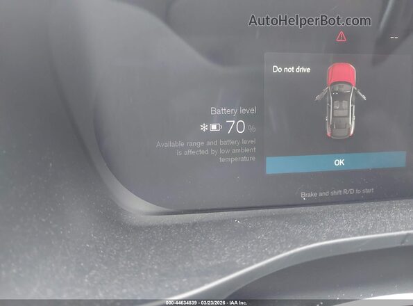 YV4ED3GM8P2039354 2023 VOLVO C40 RECHARGE PURE ELECTRIC Green 