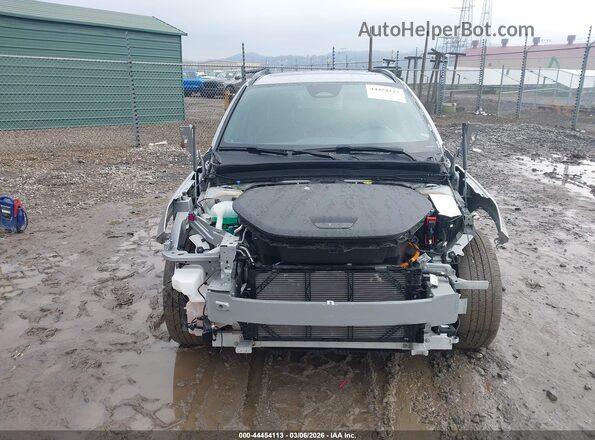 YV4ED3UL5P2036357 2023 VOLVO XC40 RECHARGE PURE ELECTRIC Серебряный Вид задней части салона