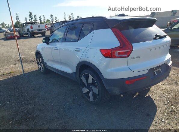 YV4ED3UM1P2021105 2023 VOLVO XC40 RECHARGE PURE ELECTRIC White Tył lewy
