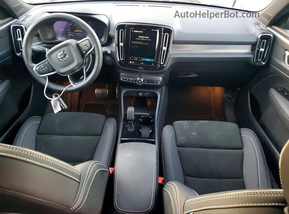 YV4ED3UR6N2751049 2022 VOLVO XC40 Серый Вид панели приборов