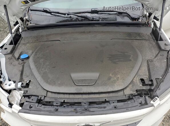 YV4ED3UW5P2969010 2023 VOLVO XC40 Two Tone Vista del compartimento del motor