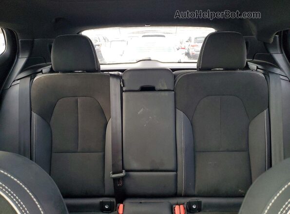 YV4ED3UW7P2070262 2023 VOLVO XC40 Gray უკანა სავარძლების ხედი