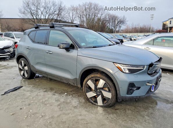 YV4ED3UW7P2070262 2023 VOLVO XC40 Gray წინა მარჯვენა