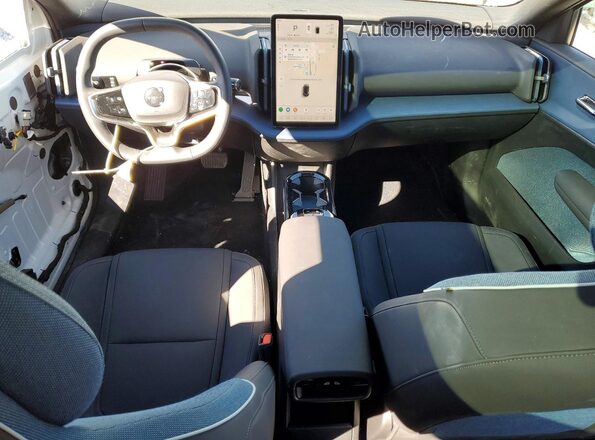 YV4EK3ZL5SS141312 2025 VOLVO EX30 White Vista del salpicadero