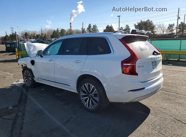 YV4H600Z1N1859189 2022 VOLVO XC90 White 