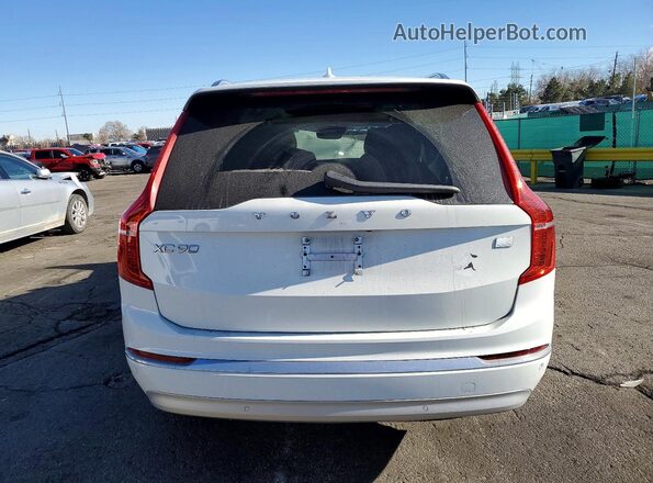 YV4H600Z1N1859189 2022 VOLVO XC90 White 