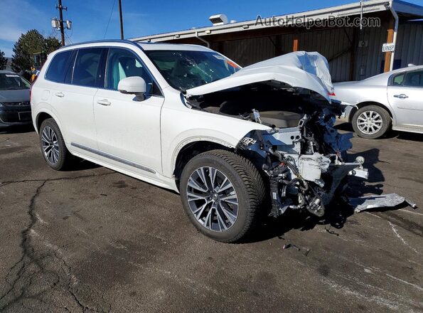 YV4H600Z1N1859189 2022 VOLVO XC90 White 