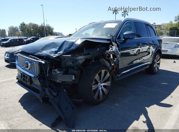 YV4H60CK0R1223531 2024 VOLVO XC90 RECHARGE PLUG-IN HYBRID Blue Vista tres cuartos delantera izquierda