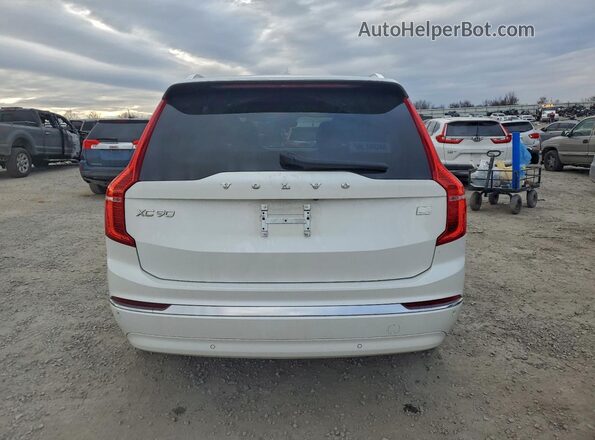 YV4H60CKXP1978697 2023 VOLVO XC90 White Vista trasera
