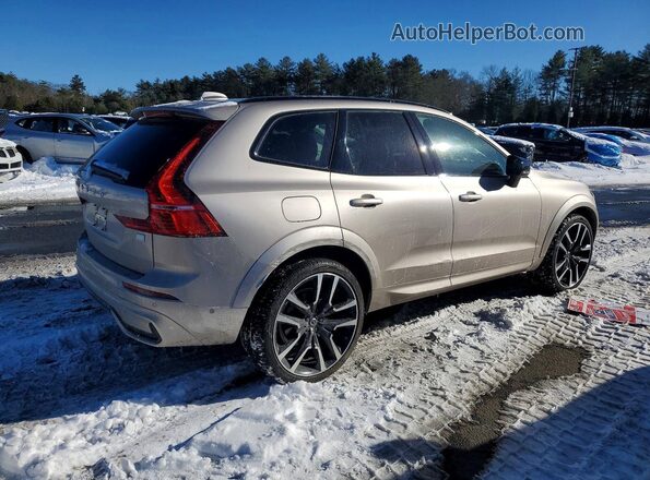 YV4H60DM0R1713550 2024 VOLVO XC60 Silver Задня права чверть