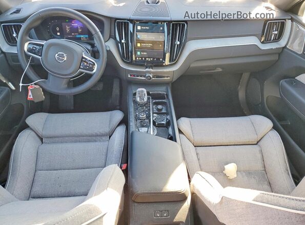 YV4H60DM0R1713550 2024 VOLVO XC60 Silver Вид панелі приладів