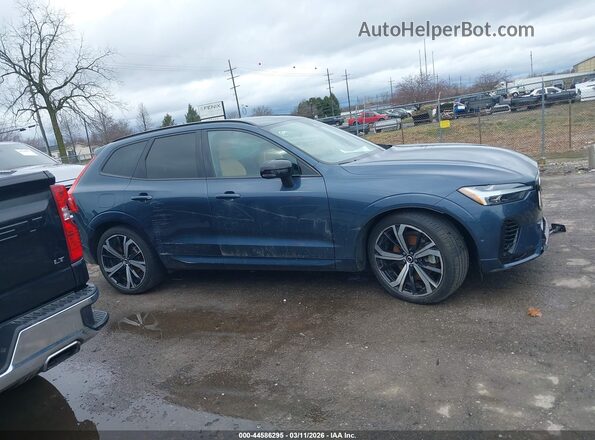 YV4H60DM2R1866463 2024 VOLVO XC60 RECHARGE PLUG-IN HYBRID Blue Vista interior trasera