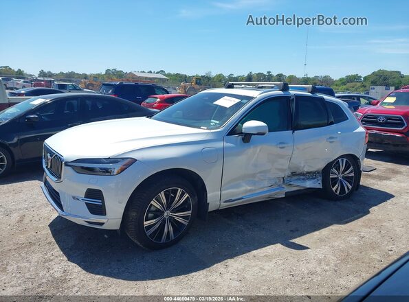 YV4H60DN3P1210360 2023 VOLVO XC60 RECHARGE PLUG-IN HYBRID White Vista interior de 360 grados