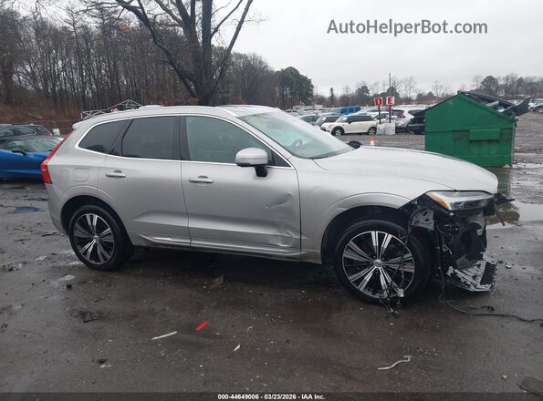 YV4H60DN7P1255902 2023 VOLVO XC60 RECHARGE PLUG-IN HYBRID Silver ხელსაწყოთა პანელის ხედი