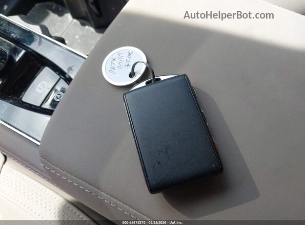 YV4H60PB7S1376231 2025 VOLVO XC90 PLUG-IN HYBRID Серый Вид панели приборов