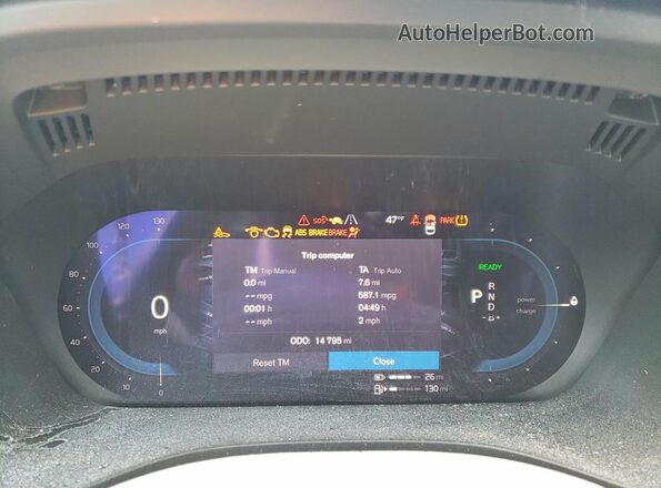 YV4H60RJ1S1018045 2025 VOLVO XC60 Blue Vista del cuadro de instrumentos