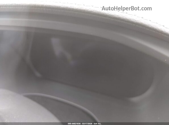 YV4H60RP6S1185473 2025 VOLVO XC60 PLUG-IN HYBRID Black Սալոնի 360 աստիճան տեսք