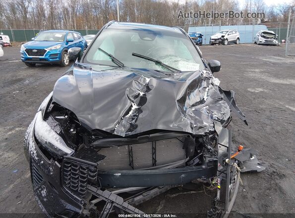 YV4H60RP6S1185473 2025 VOLVO XC60 PLUG-IN HYBRID Black Առջևի վահանակի տեսք