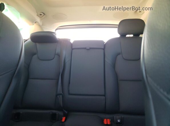 YV4L12DNXP1376217 2023 VOLVO XC60 Gray უკანა სავარძლების ხედი