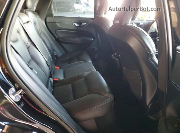 YV4L12RF9P1257897 2023 VOLVO XC60 Black Vista interior trasera