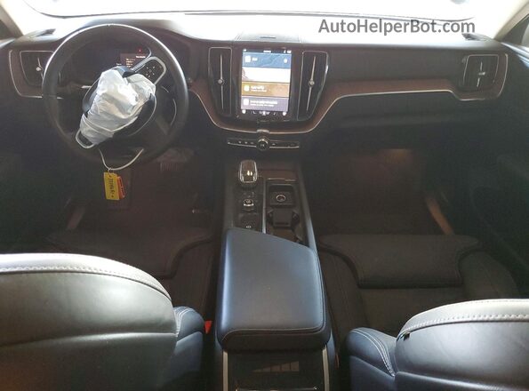 YV4L12RF9P1257897 2023 VOLVO XC60 Black Vista del salpicadero