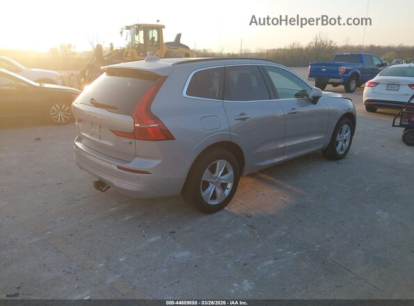 YV4L12RK5N1034928 2022 VOLVO XC60 Silver Задня права чверть