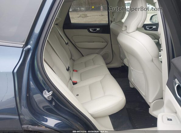YV4L12RL3R1830513 2024 VOLVO XC60 Blue Vista de la etiqueta del VIN