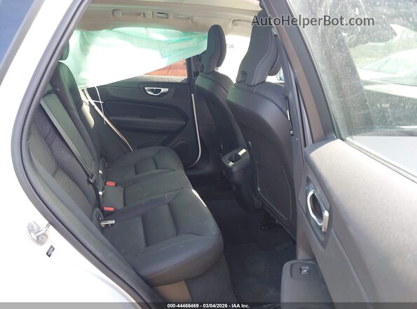 YV4L12RL5R1911352 2024 VOLVO XC60 White 