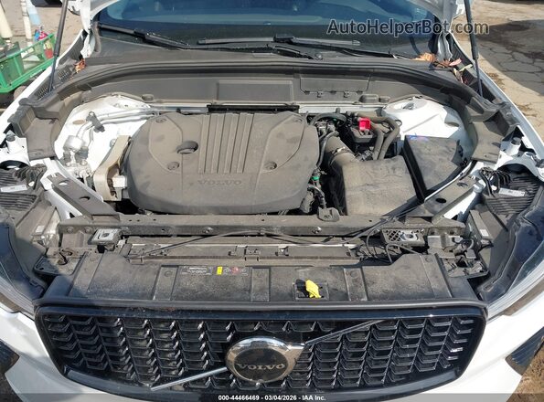 YV4L12RL5R1911352 2024 VOLVO XC60 White 