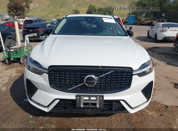 YV4L12RL5R1911352 2024 VOLVO XC60 White 