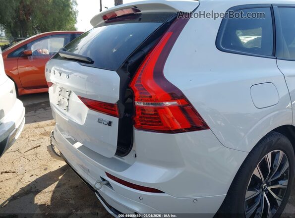 YV4L12RL5R1911352 2024 VOLVO XC60 White 